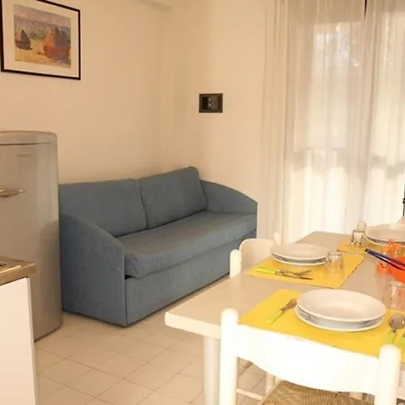 Glenn 2 Apartamento *